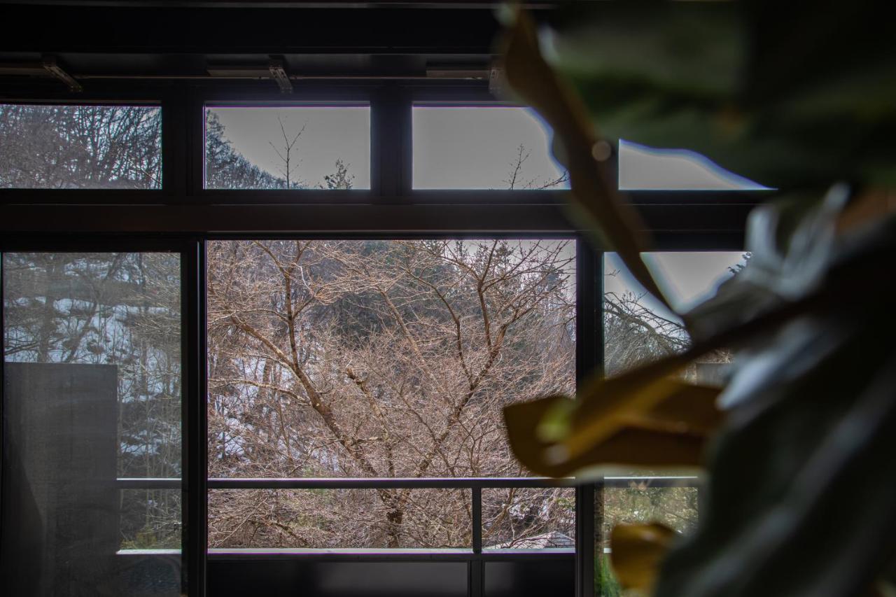 Отель Tateshina Shinyu Onsen Тино Экстерьер фото